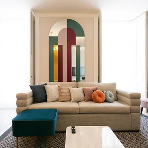 https://the-lift-apartments.hotels-lisbon-portugal.com